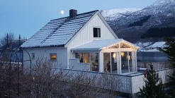 Attefallsuterum Sadeltak