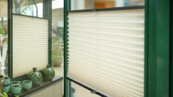 Plissu00E9gardin Handtag